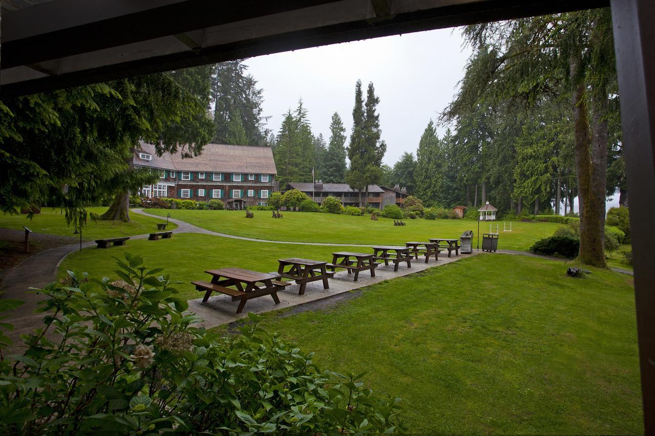 Lake Quinault Lodge Exterior photo