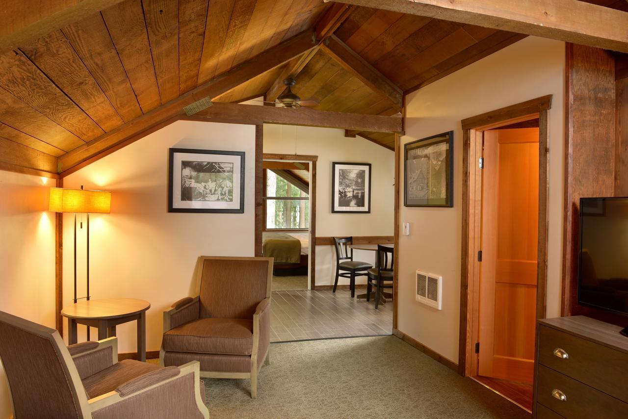 Lake Quinault Lodge Exterior photo